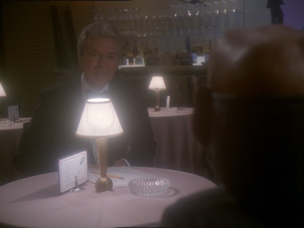 extant_StarTrek_DS9_7x10-ItsOnlyAPaperMoon_3577.jpg