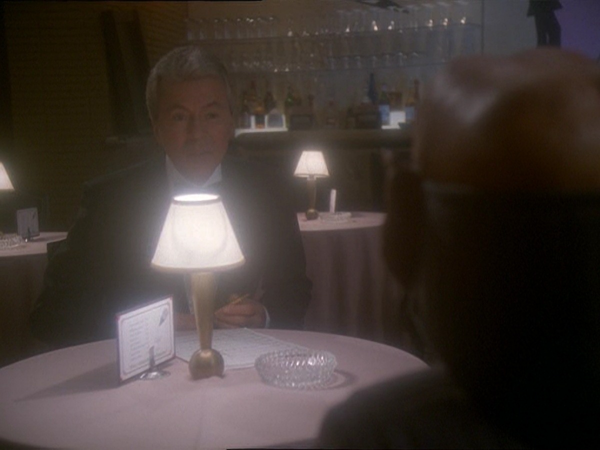 extant_StarTrek_DS9_7x10-ItsOnlyAPaperMoon_3581.jpg