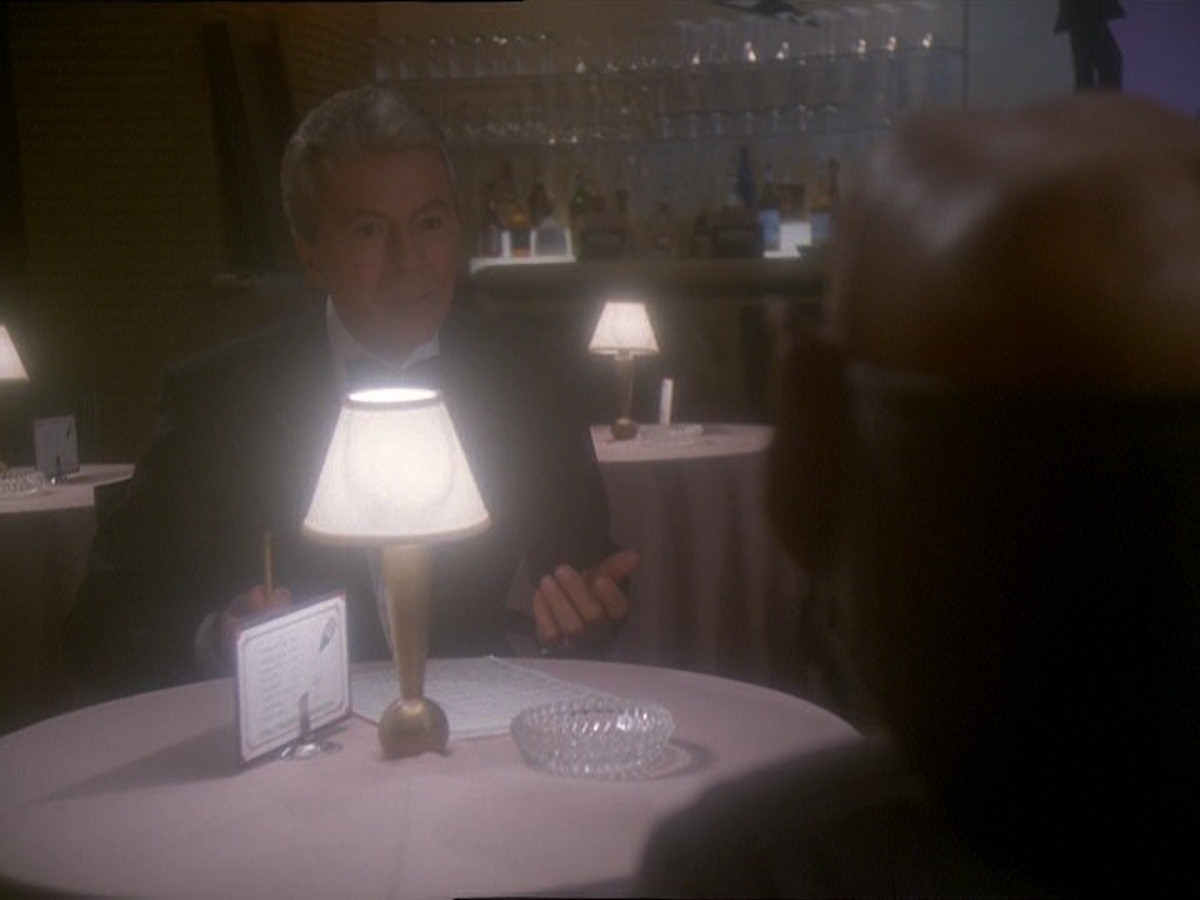 extant_StarTrek_DS9_7x10-ItsOnlyAPaperMoon_3584.jpg