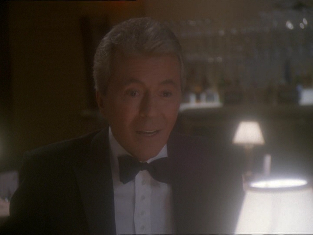 extant_StarTrek_DS9_7x10-ItsOnlyAPaperMoon_3604.jpg