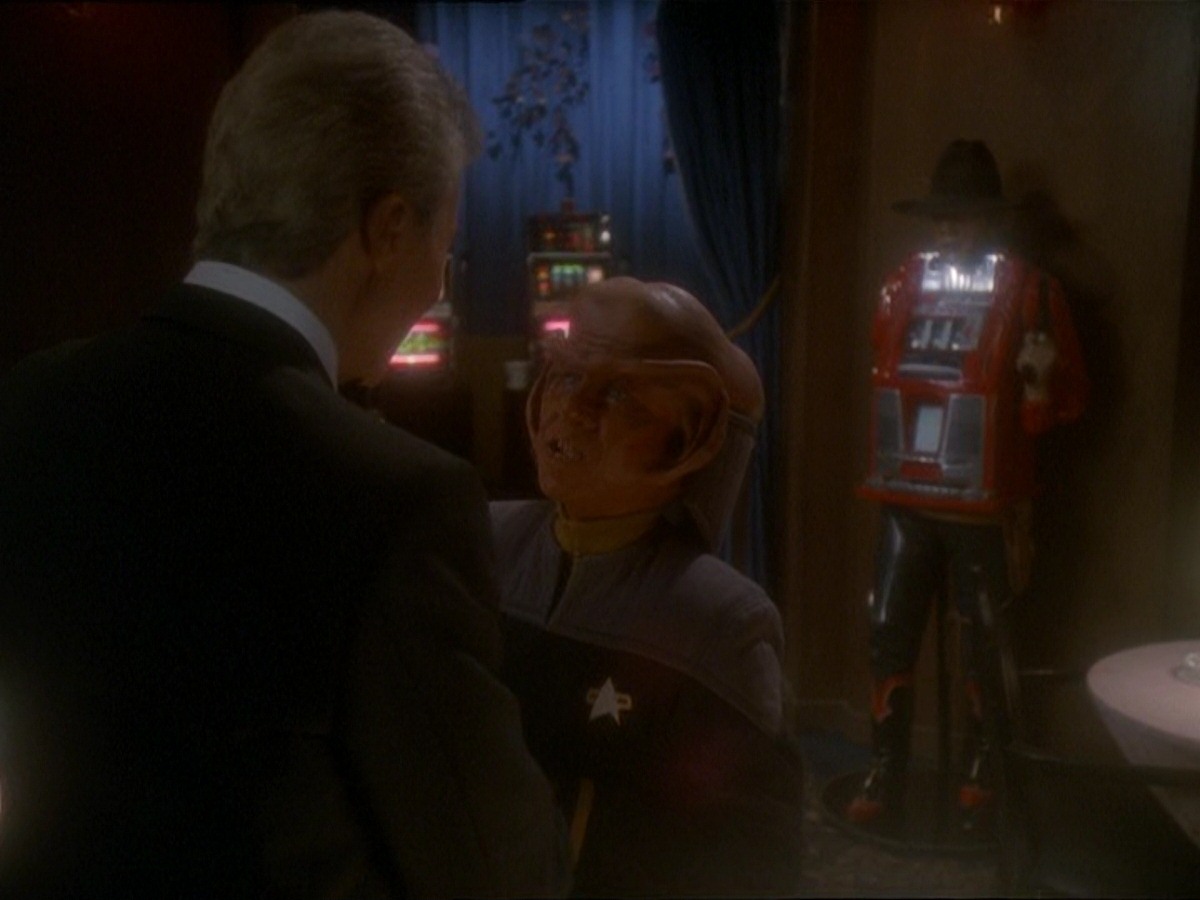 extant_StarTrek_DS9_7x10-ItsOnlyAPaperMoon_3612.jpg