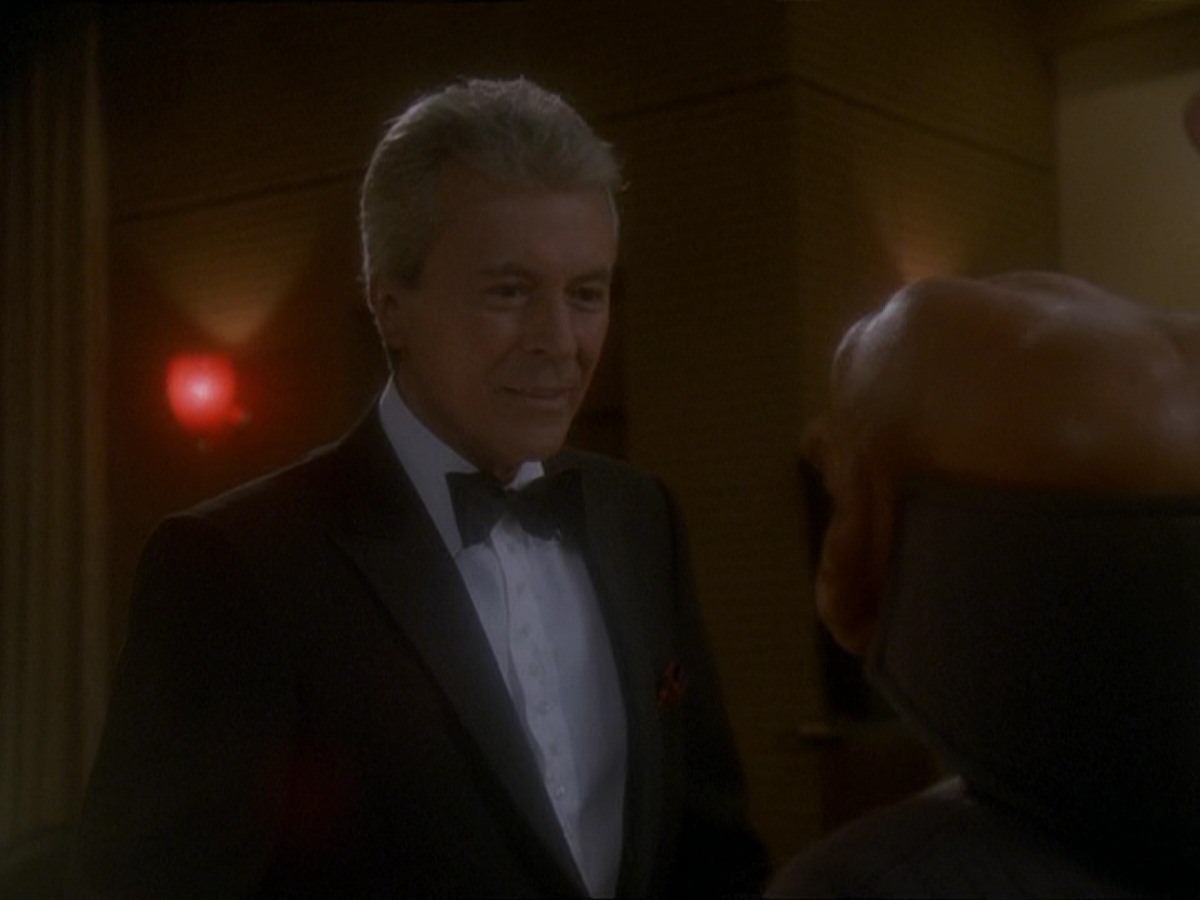 extant_StarTrek_DS9_7x10-ItsOnlyAPaperMoon_3615.jpg