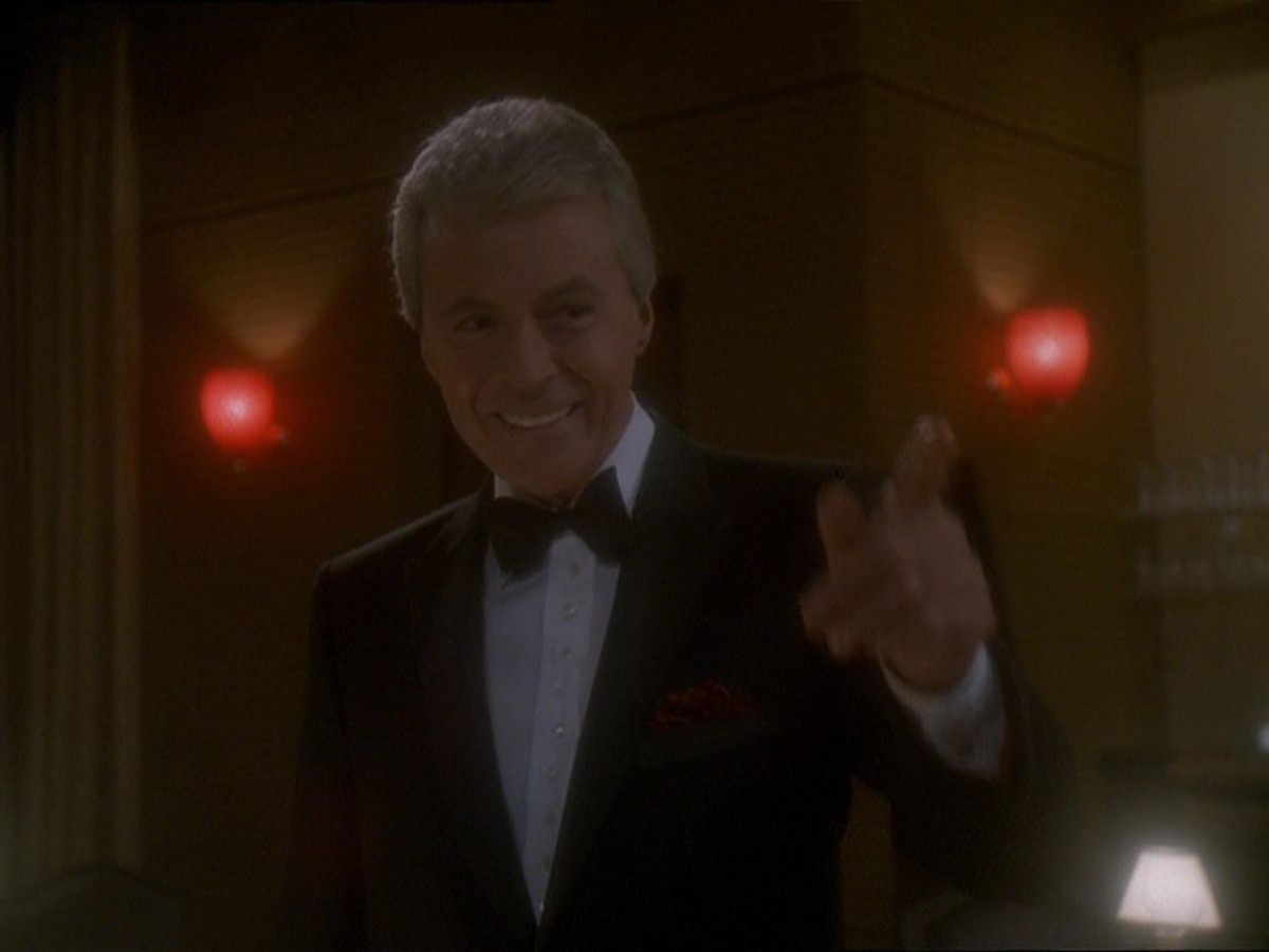 extant_StarTrek_DS9_7x10-ItsOnlyAPaperMoon_3631.jpg