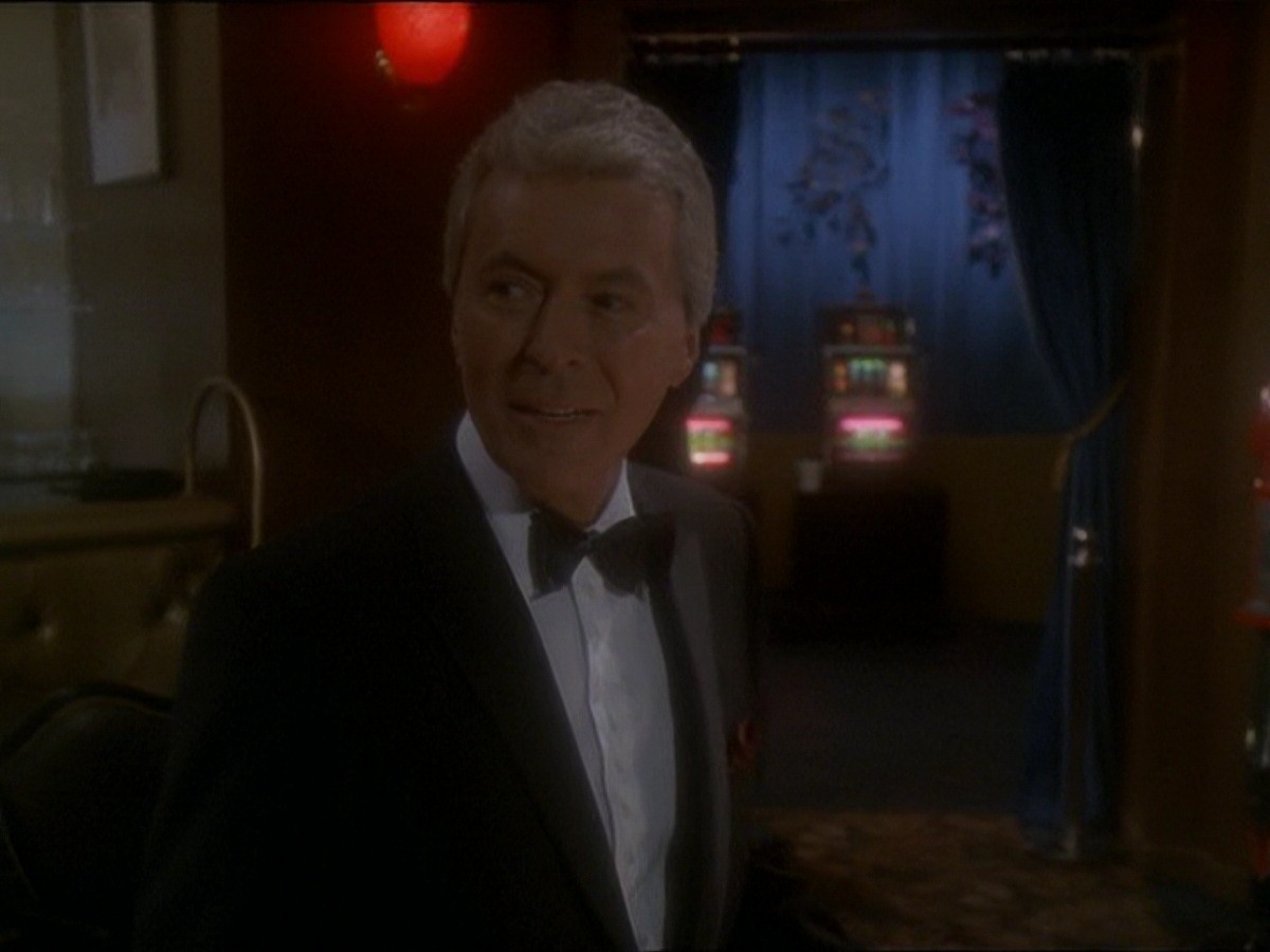 extant_StarTrek_DS9_7x10-ItsOnlyAPaperMoon_3640.jpg