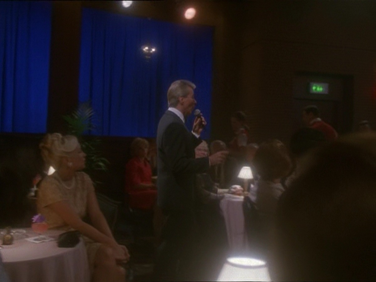 extant_StarTrek_DS9_7x10-ItsOnlyAPaperMoon_3728.jpg