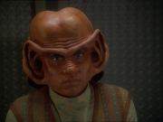 extant_StarTrek_DS9_7x10-ItsOnlyAPaperMoon_0887.jpg