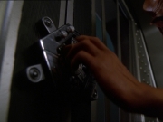 extant_StarTrek_DS9_7x10-ItsOnlyAPaperMoon_0895.jpg