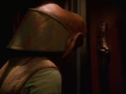 extant_StarTrek_DS9_7x10-ItsOnlyAPaperMoon_0918.jpg
