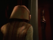 extant_StarTrek_DS9_7x10-ItsOnlyAPaperMoon_0920.jpg