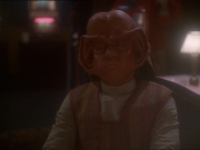 extant_StarTrek_DS9_7x10-ItsOnlyAPaperMoon_1008.jpg