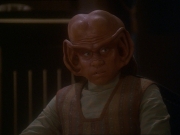 extant_StarTrek_DS9_7x10-ItsOnlyAPaperMoon_1217.jpg