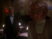 extant_StarTrek_DS9_7x10-ItsOnlyAPaperMoon_1258.jpg