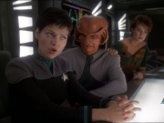 extant_StarTrek_DS9_7x10-ItsOnlyAPaperMoon_1362.jpg