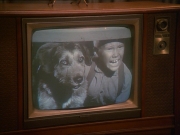 extant_StarTrek_DS9_7x10-ItsOnlyAPaperMoon_1556.jpg
