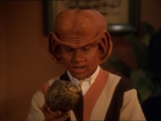 extant_StarTrek_DS9_7x10-ItsOnlyAPaperMoon_1716.jpg