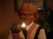 extant_StarTrek_DS9_7x10-ItsOnlyAPaperMoon_1720.jpg