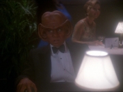 extant_StarTrek_DS9_7x10-ItsOnlyAPaperMoon_1900.jpg