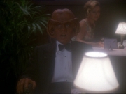 extant_StarTrek_DS9_7x10-ItsOnlyAPaperMoon_2040.jpg