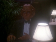 extant_StarTrek_DS9_7x10-ItsOnlyAPaperMoon_2042.jpg
