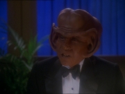 extant_StarTrek_DS9_7x10-ItsOnlyAPaperMoon_2054.jpg