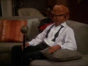 extant_StarTrek_DS9_7x10-ItsOnlyAPaperMoon_2142.jpg