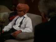 extant_StarTrek_DS9_7x10-ItsOnlyAPaperMoon_2183.jpg