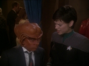 extant_StarTrek_DS9_7x10-ItsOnlyAPaperMoon_2415.jpg