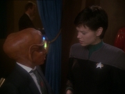 extant_StarTrek_DS9_7x10-ItsOnlyAPaperMoon_2440.jpg