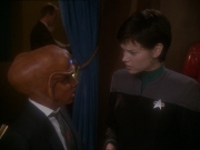 extant_StarTrek_DS9_7x10-ItsOnlyAPaperMoon_2441.jpg