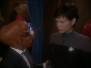 extant_StarTrek_DS9_7x10-ItsOnlyAPaperMoon_2454.jpg