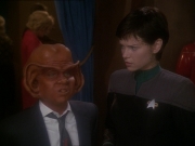 extant_StarTrek_DS9_7x10-ItsOnlyAPaperMoon_2456.jpg
