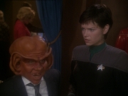 extant_StarTrek_DS9_7x10-ItsOnlyAPaperMoon_2457.jpg