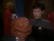 extant_StarTrek_DS9_7x10-ItsOnlyAPaperMoon_2458.jpg