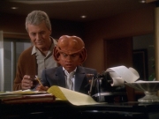 extant_StarTrek_DS9_7x10-ItsOnlyAPaperMoon_2491.jpg