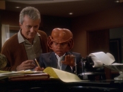extant_StarTrek_DS9_7x10-ItsOnlyAPaperMoon_2493.jpg