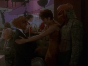 extant_StarTrek_DS9_7x10-ItsOnlyAPaperMoon_2651.jpg