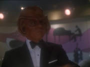 extant_StarTrek_DS9_7x10-ItsOnlyAPaperMoon_2707.jpg