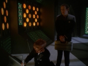 extant_StarTrek_DS9_7x10-ItsOnlyAPaperMoon_3157.jpg