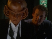 extant_StarTrek_DS9_7x10-ItsOnlyAPaperMoon_3198.jpg