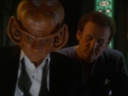 extant_StarTrek_DS9_7x10-ItsOnlyAPaperMoon_3209.jpg