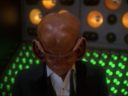 extant_StarTrek_DS9_7x10-ItsOnlyAPaperMoon_3262.jpg