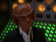 extant_StarTrek_DS9_7x10-ItsOnlyAPaperMoon_3286.jpg