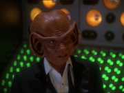 extant_StarTrek_DS9_7x10-ItsOnlyAPaperMoon_3400.jpg