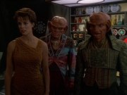 extant_StarTrek_DS9_7x10-ItsOnlyAPaperMoon_3501.jpg