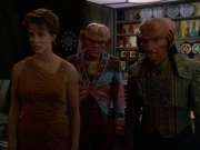 extant_StarTrek_DS9_7x10-ItsOnlyAPaperMoon_3512.jpg