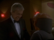 extant_StarTrek_DS9_7x10-ItsOnlyAPaperMoon_3554.jpg
