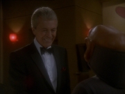 extant_StarTrek_DS9_7x10-ItsOnlyAPaperMoon_3556.jpg