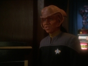 extant_StarTrek_DS9_7x10-ItsOnlyAPaperMoon_3629.jpg