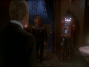 extant_StarTrek_DS9_7x10-ItsOnlyAPaperMoon_3633.jpg