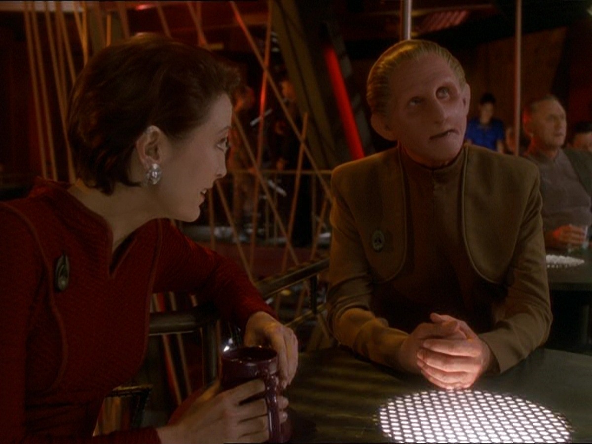 extant_StarTrek_DS9_7x11-ProdigalDaughter_0131.jpg